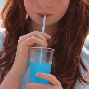 Children under seven should not drink slushies, watchdog warns