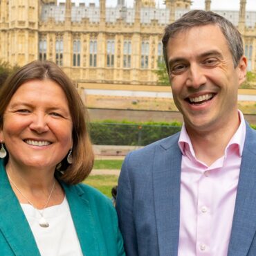 Green party leadership contenders reject calls for Corbyn pact