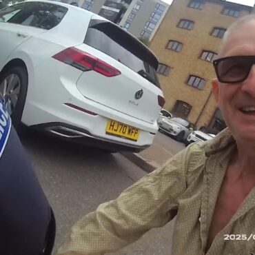 Actor who starred in The Bill helps police arrest shoplifter