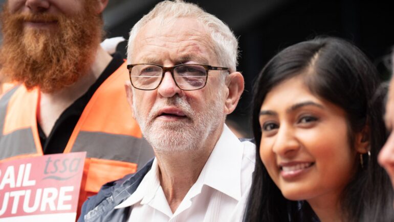 MP ousted from Labour announces she is starting new political party with Jeremy Corbyn