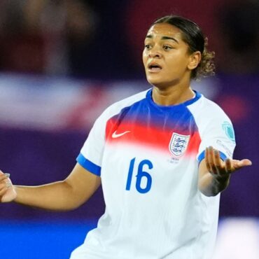 England v Spain: Match updates from Women’s Euros final