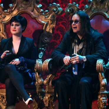 Kelly Osbourne pays tribute to ‘best friend’ Ozzy – in first comments since his death