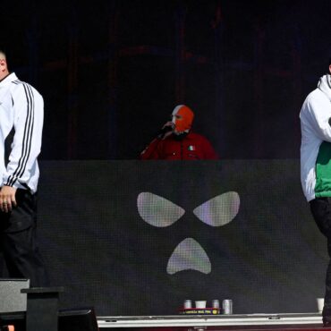 Police taking no further action over Kneecap’s Glastonbury show