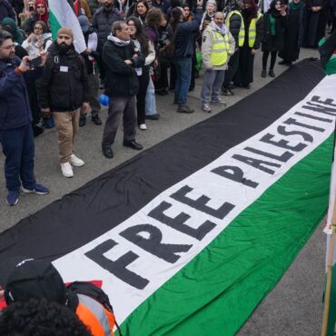 Dozens of MPs call for UK to recognise Palestine as state