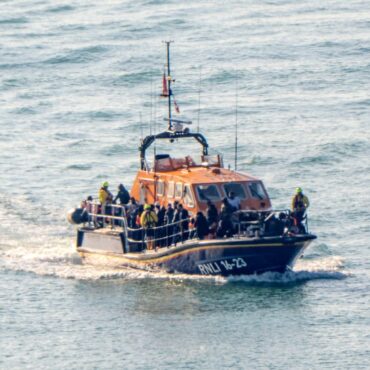 Coastguard responding to ‘multiple incidents’ involving small boats in Channel