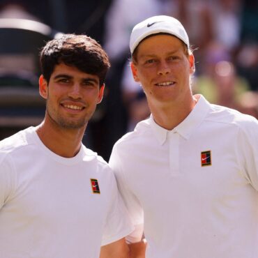 Alcaraz and Sinner battle it out in Wimbledon final