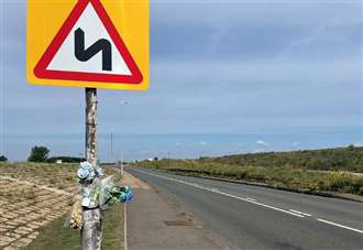Double yellow lines plan for accident blackspot