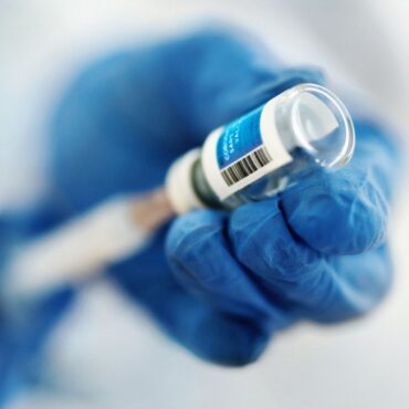‘World-first’ gonorrhoea vaccine rolled out from today, with UK infections hitting a record high