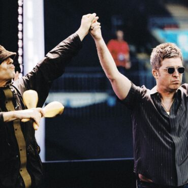 Wembley investigating claims people were smuggled into Oasis gig without tickets