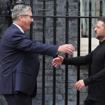 Sir Keir Starmer and EU leaders will join Ukrainian president Volodymyr Zelenskyy at White House peace talks