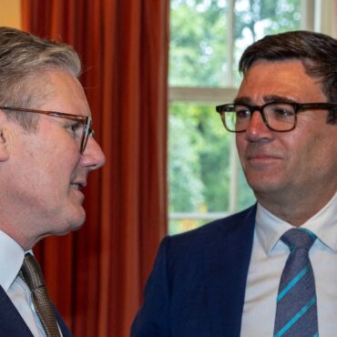 Andy Burnham says Labour MPs want him to oust Starmer