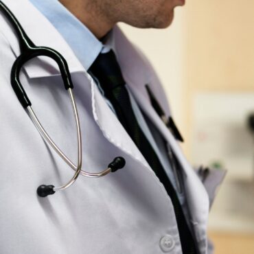 Almost a quarter of doctors found guilty of sexual misconduct allowed to continue practising