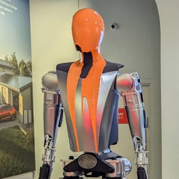 Just Stop Oil protesters who poured liquid on Tesla robot sentenced