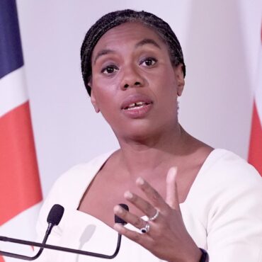 Badenoch branded ‘delusional’ as she makes ‘serious offer’ to help Starmer
