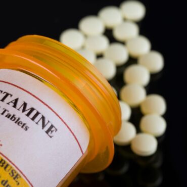 Experts back ketamine use for depression but say ‘hype’ around other drugs needs more research