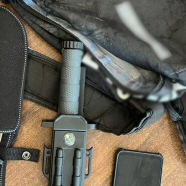 UK internet user helps stop teenager launching deadly attack on Ukrainian school