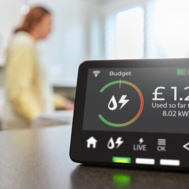 Chancellor looking at cutting energy bills in budget