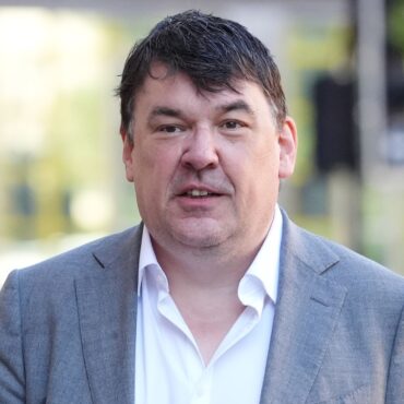 Police should focus on ‘tackling real crime’, No 10 says, after Met halts non-crime hate probes