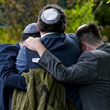 Manchester synagogue attack: The day in 10 pictures