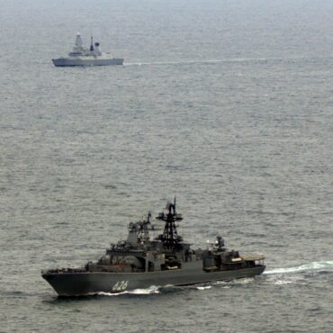 Royal Navy destroyer intercepts Russian warship off UK coast