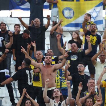 Government looks utterly weak on Maccabi Tel Aviv fan ban – and Tories have smelt blood