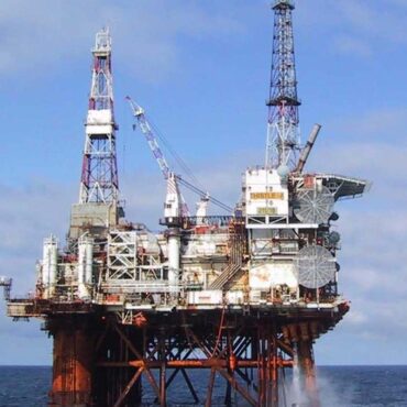 More than 2,000 jobs at risk as oil and gas company enters administration