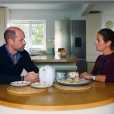 Prince William visibly moved during reunion with bereaved mother