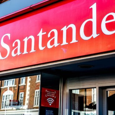 Santander warns car finance redress scheme a threat to UK jobs, growth and economy