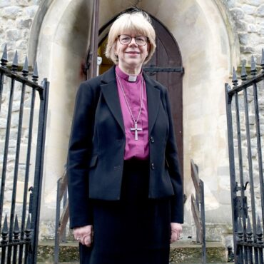 Woman named as new Archbishop of Canterbury in historic first