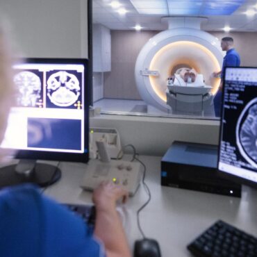 NHS to offer same-day prostate cancer diagnosis – with AI tool used to analyse results