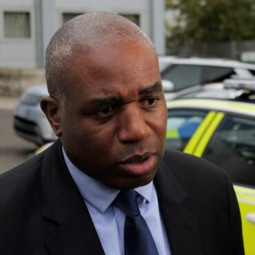 Mistaken prison releases could be ‘opportunity’ for justice secretary