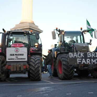 Farmers ignore tractor ban and bring inheritance tax protest to Westminster