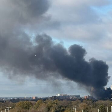 Large fire breaks out in west London warehouse