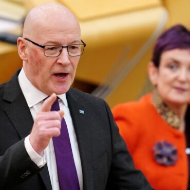 No changes to Scottish income tax plan, first minister vows