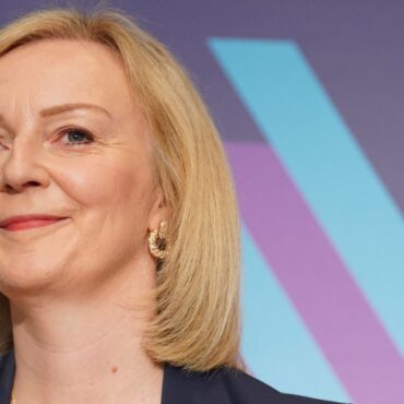 Downfall of BBC leaders greeted with undisguised glee by many on the right of British politics
