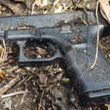 Man who used metal detector in hunt for hidden gun during gang war jailed