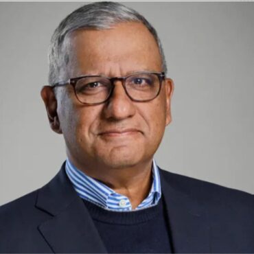 BBC board member resigns – and criticises ‘governance issues’ at top of corporation