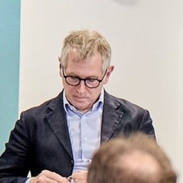 Investigation demanded into Keir Starmer’s comms chief’s lobbying links