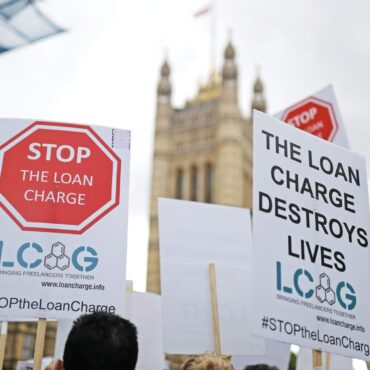 Third of people affected by ‘loan charge’ could have debts wiped away