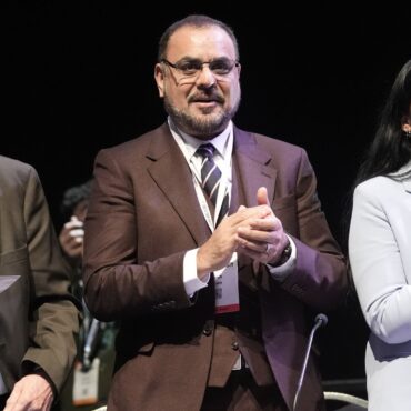 Old infighting habits die hard at newest left-wing party’s acrimonious conference