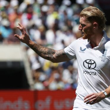 Panesar hails Stokes’s mental toughness as England end 15-year wait for away Ashes victory