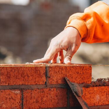 Young people ‘may lose benefits’ if they don’t engage with help from new £820m scheme