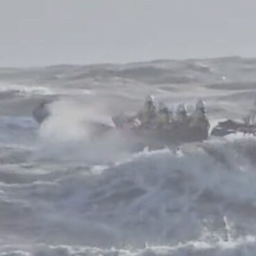 Police force warns sea swimmers as two still missing