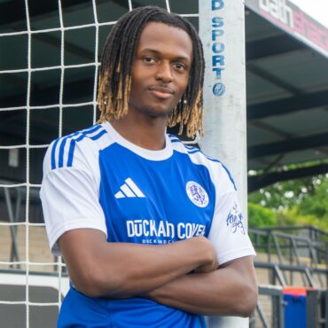 Macclesfield footballer dies in car accident on way back from game