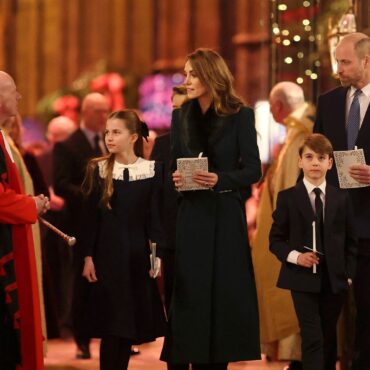 Celebrities join the Princess of Wales for a carol service to thank Britain’s volunteers