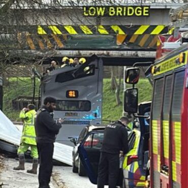 Children hurt after roof ripped off double-decker bus