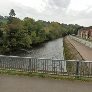 Body found in search for missing kayaker
