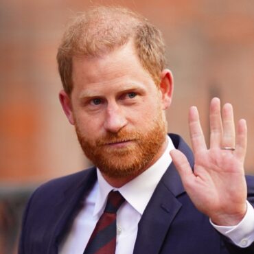 Prince Harry expected in court to give evidence in legal action against Daily Mail publisher