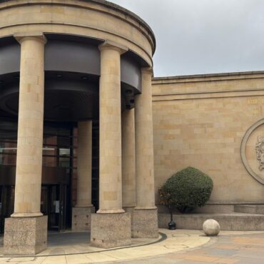 Attempted murderer who chased police officer with chainsaw is jailed