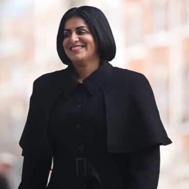 Home secretary to announce police overhaul – with new 999 response targets